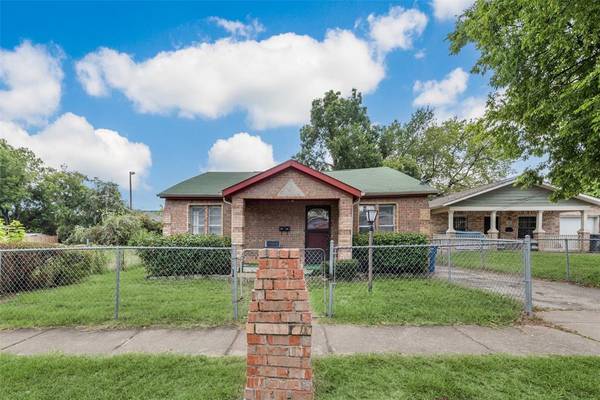 2820 Rochester Street, Dallas, TX 75215