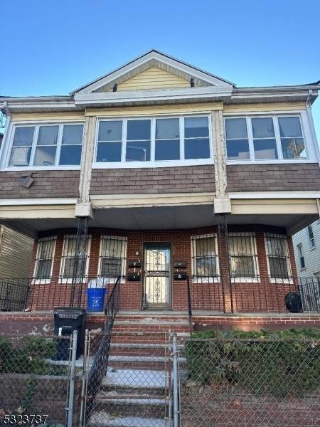 120 Fabyan Pl, Newark City, NJ 07112