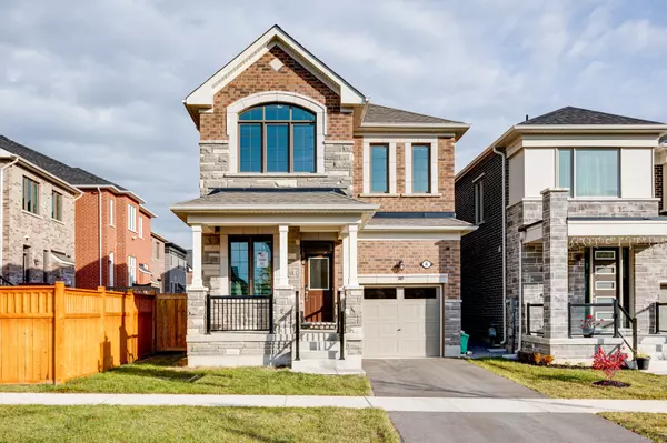 4 Mary Roman AVE, Markham, ON L6C 3K7