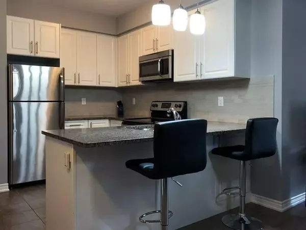 Oakville, ON L6H 0L2,263 Georgian DR #208