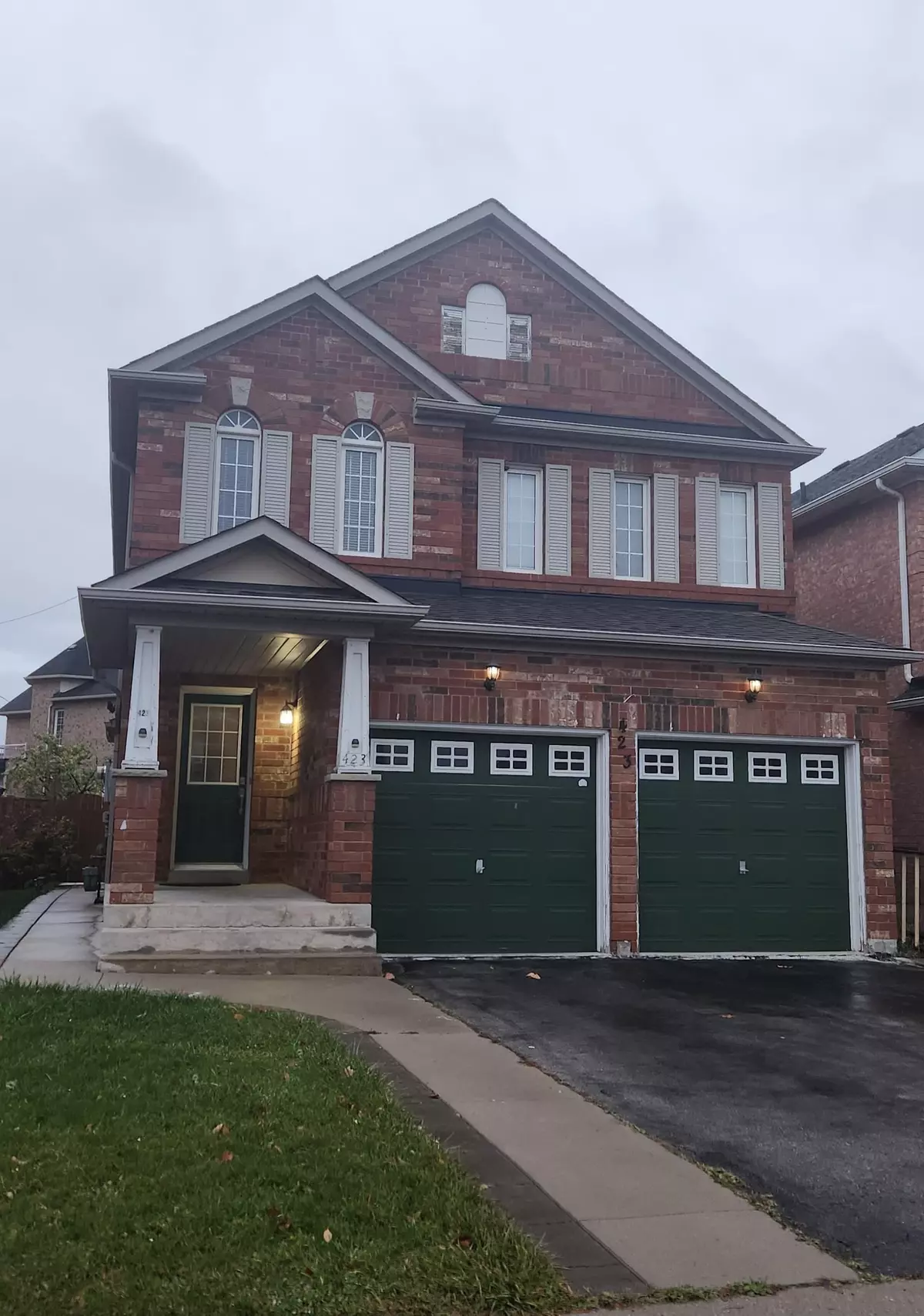 Mississauga, ON L5R 1P3,423 Huntington Ridge DR #Bsmt