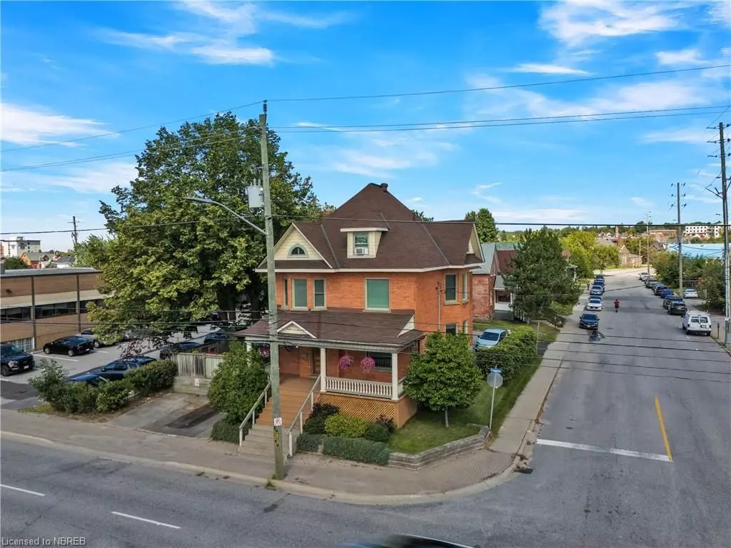 North Bay, ON P1B 3Z7,592 CASSELLS ST