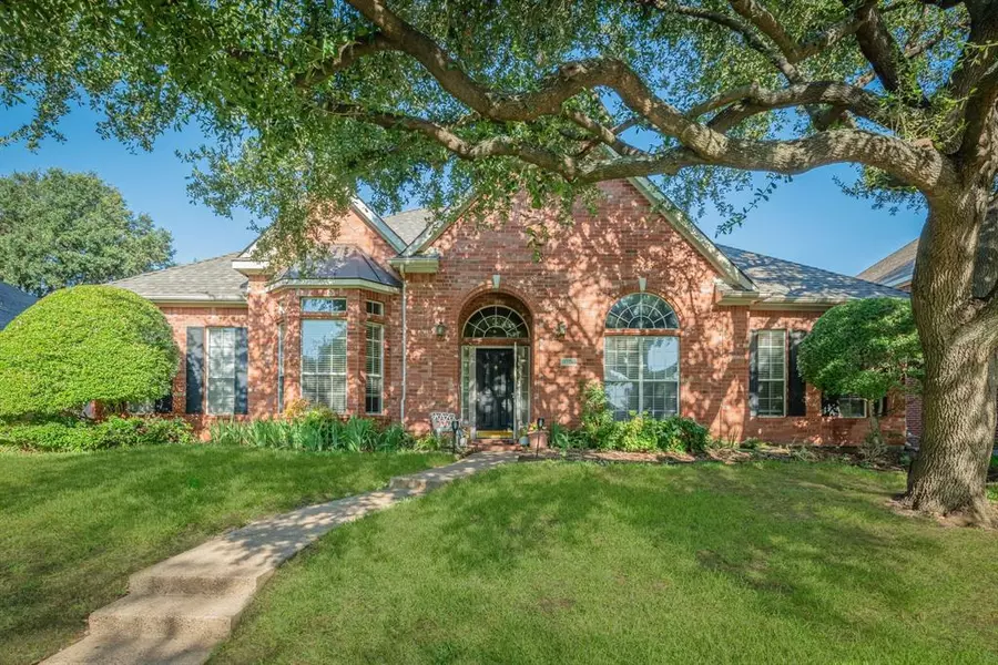 9709 Southern Hills Drive, Plano, TX 75025