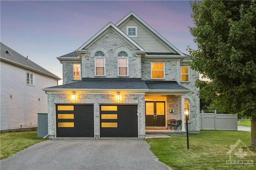 Barrhaven, ON K2J 0N6,650 BROOKWOOD CIR