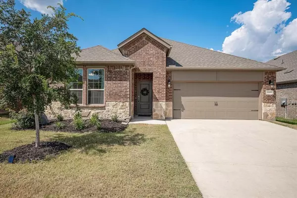 11103 Mustang Trail, Aubrey, TX 76227