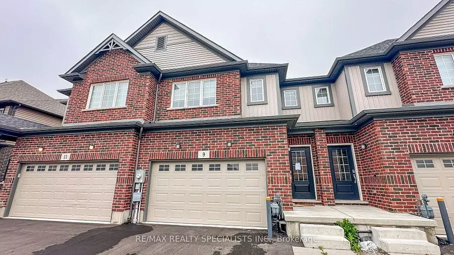 9 BUR OAK DR, Thorold, ON L2V 0L9