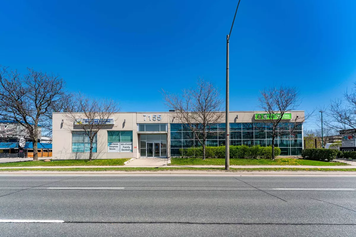 Markham, ON L3R 1A3,7155 Woodbine AVE #109