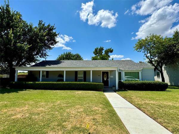 721 Edgefield Road, Fort Worth, TX 76107