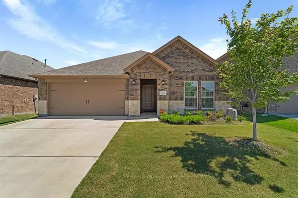 11236 Gold Pan Trail, Aubrey, TX 76227