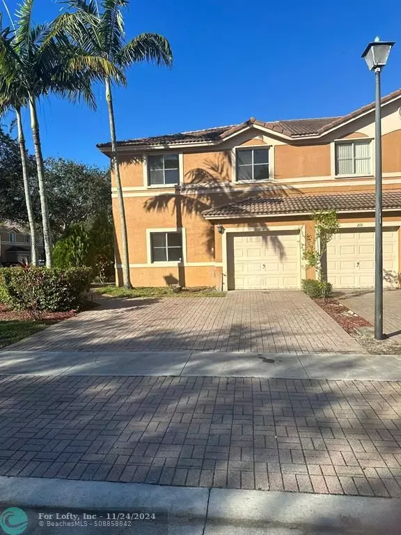 2121 NW 99 WAY, Sunrise, FL 33322