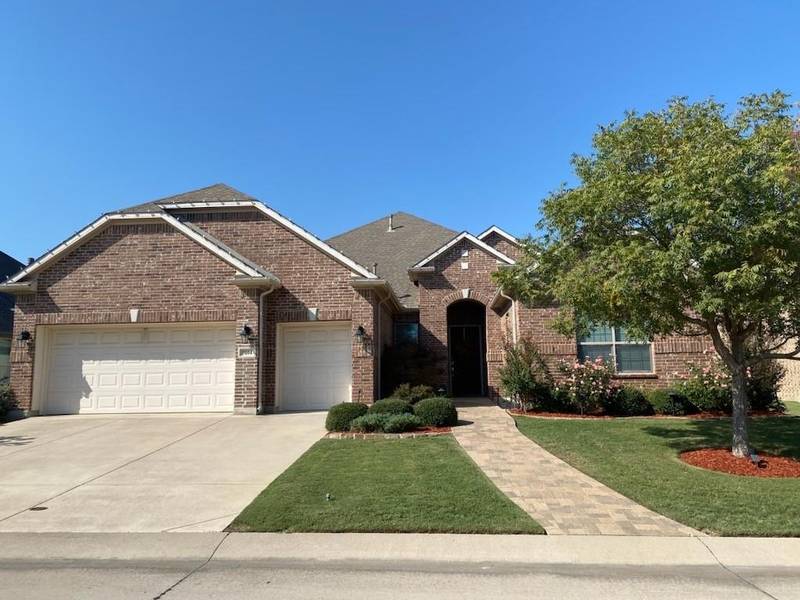 9804 Stonewood Drive, Denton, TX 76207