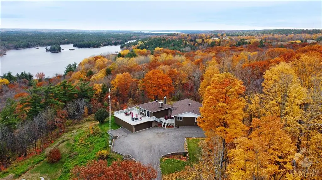 Horton, ON K7V 3Z8,834 STORYLAND RD