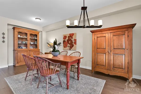 339 MELODIE ST, Ottawa, ON K1W 0H9