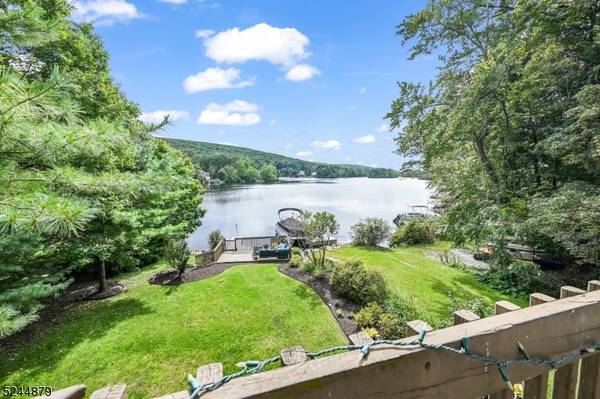 377 Lake Shore Dr, West Milford Twp., NJ 07421