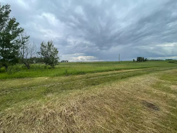 Rural, SK S0M 1M0,322010 TWP RD 480