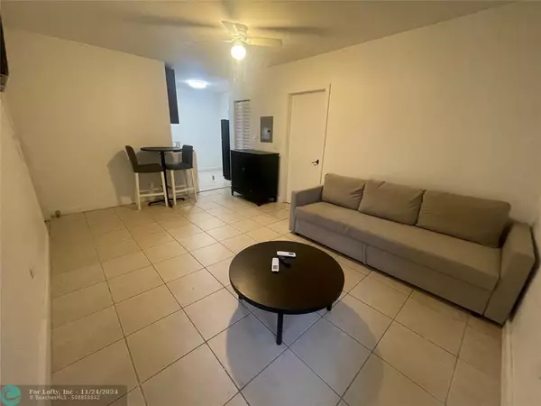 1840 Fillmore St  #3, Hollywood, FL 33020