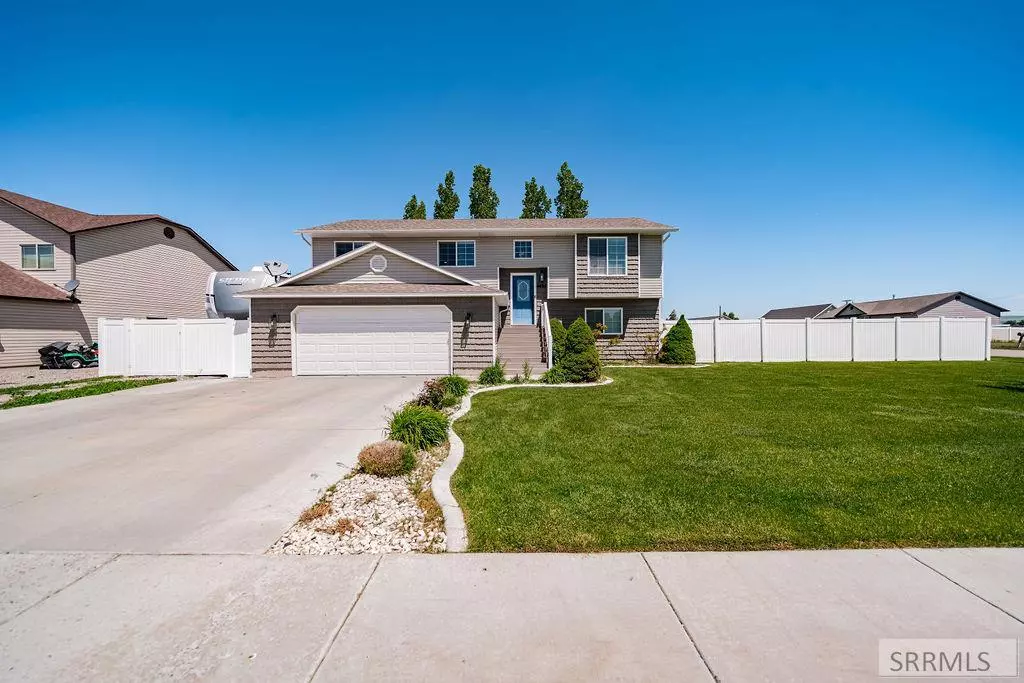 Idaho Falls, ID 83406,4425 High Desert Drive