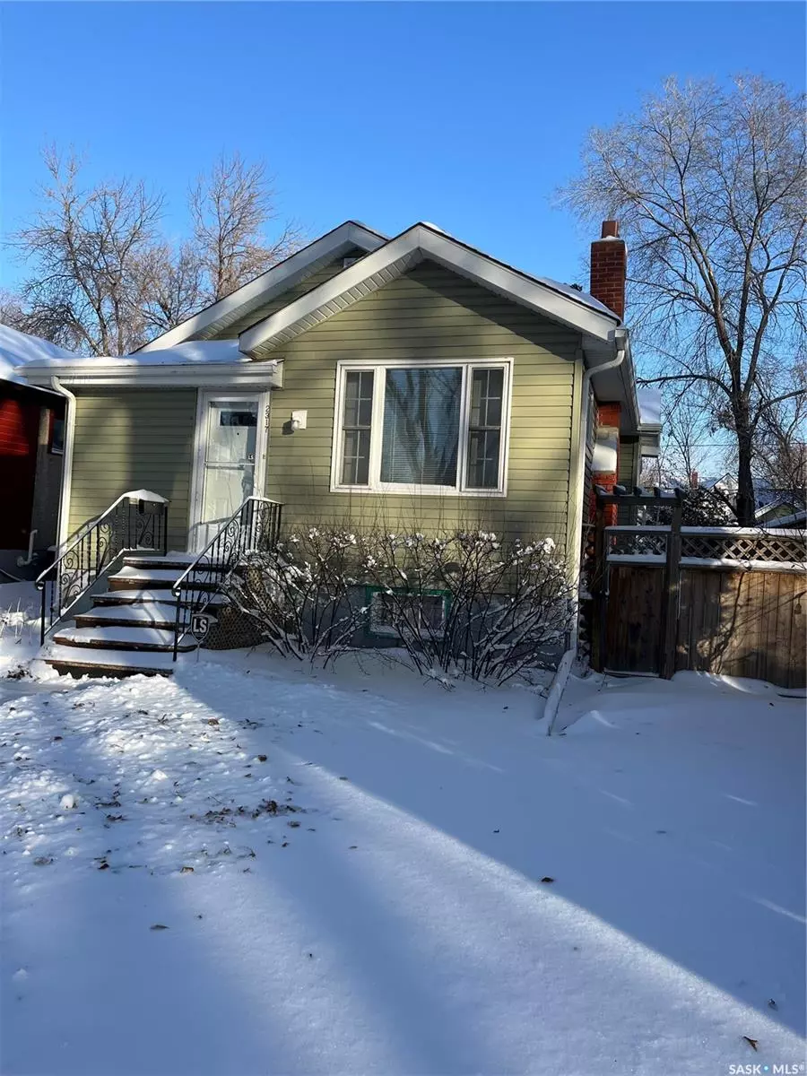 Regina, SK S4T 3P2,2317 Elphinstone STREET