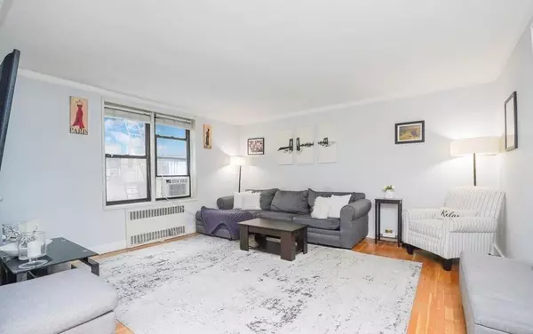 Brooklyn, NY 11209,61 Oliver ST #2V