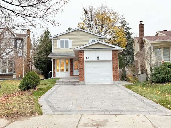 69 Moorehouse DR, Toronto E07, ON M1V 2E2