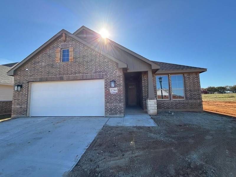 1244 Colca Drive, Springtown, TX 76082