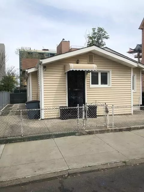 2939 Brighton 3rd ST, Brooklyn, NY 11235