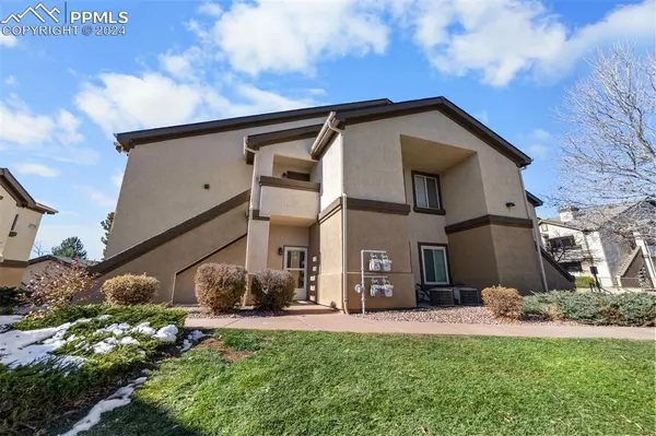 Colorado Springs, CO 80922,3927 Riviera GRV #202