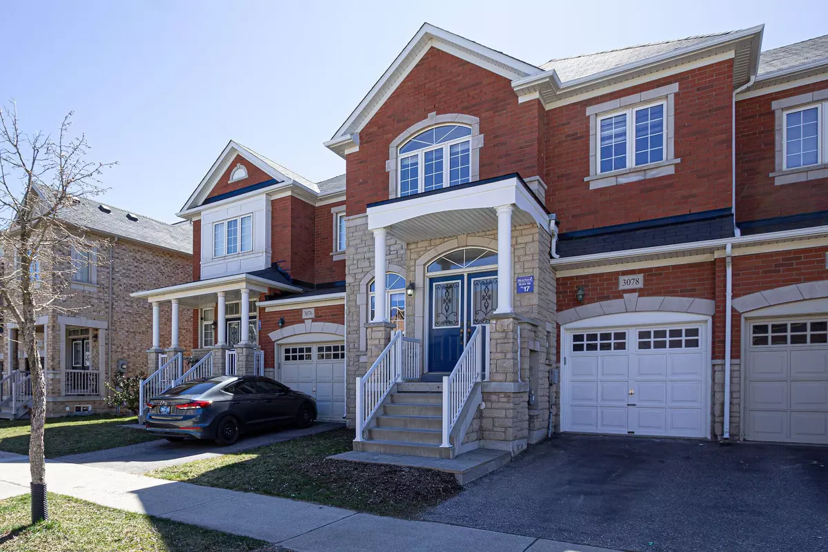 Oakville, ON L6M 0S7,3078 Janice DR