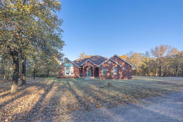 6801 Russell Drive, Newalla, OK 74857