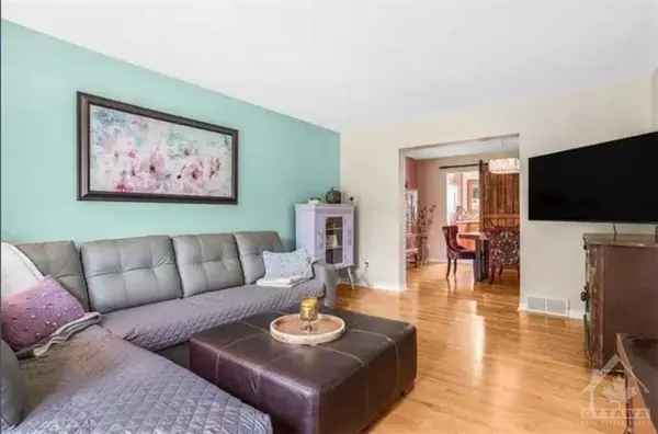 Ottawa, ON K1J 8M8,2111 MONTREAL RD #189