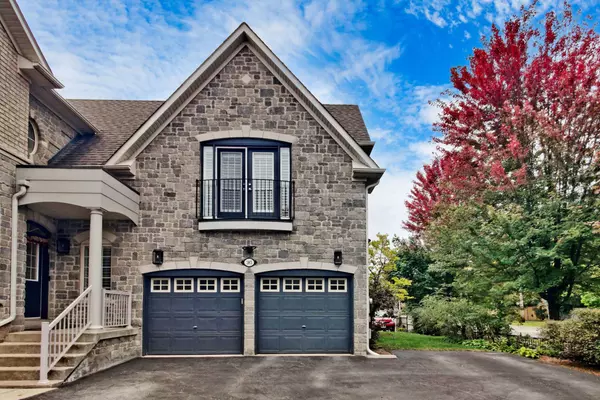 Oakville, ON L6L 6W8,385 Burloak DR