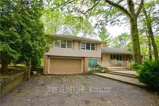 2113 Glenforest CRES, Oakville, ON L6J 2G5