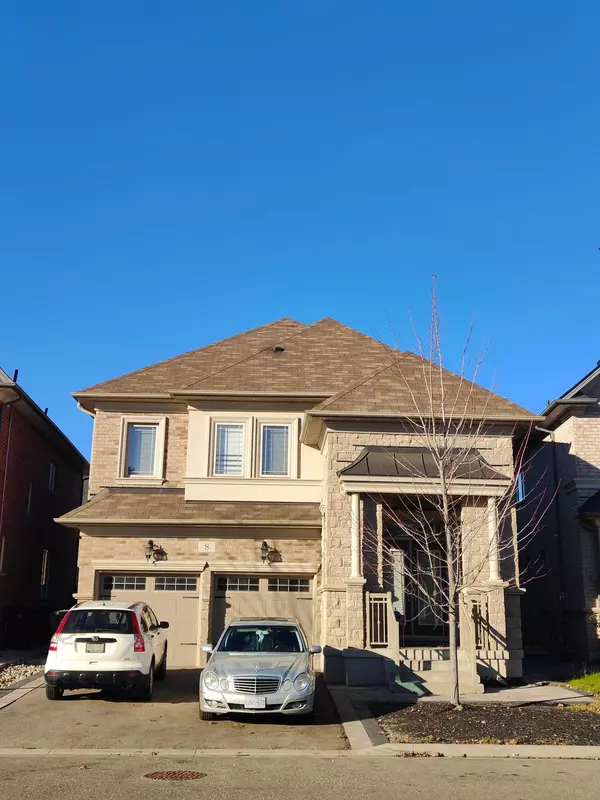 8 Chiming RD, Brampton, ON L6P 4E1