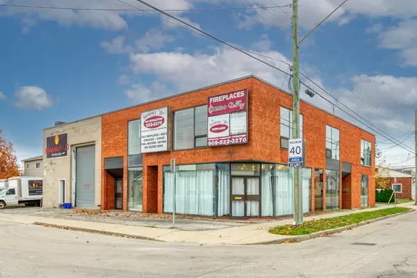 1645 Main ST E, Hamilton, ON L8H 1C7