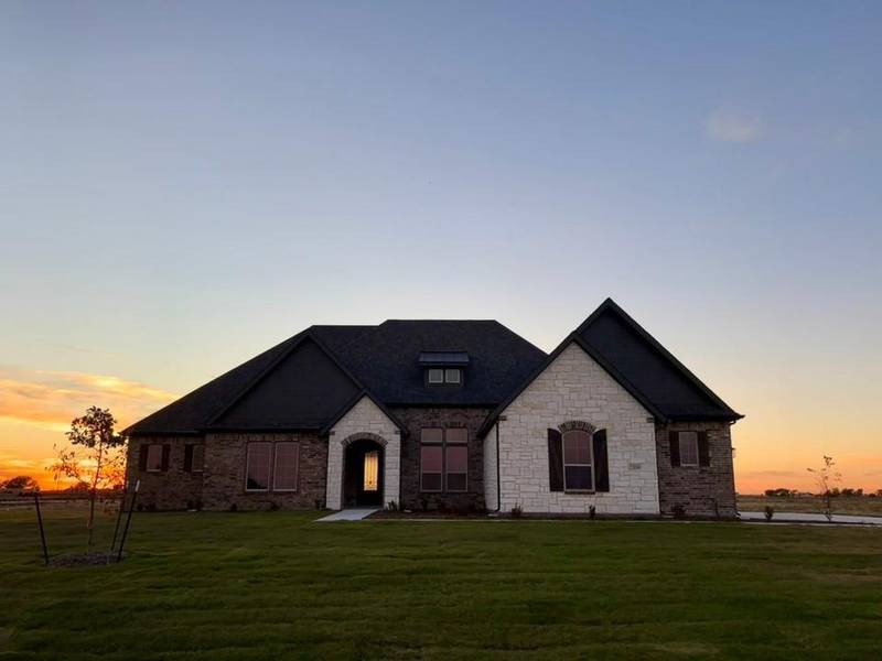 2209 Meteor Drive, Krum, TX 76249