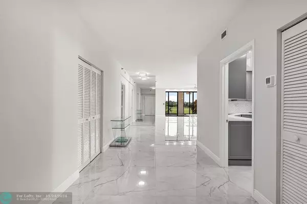 Boca Raton, FL 33433,7235 Promenade Drive  #K301