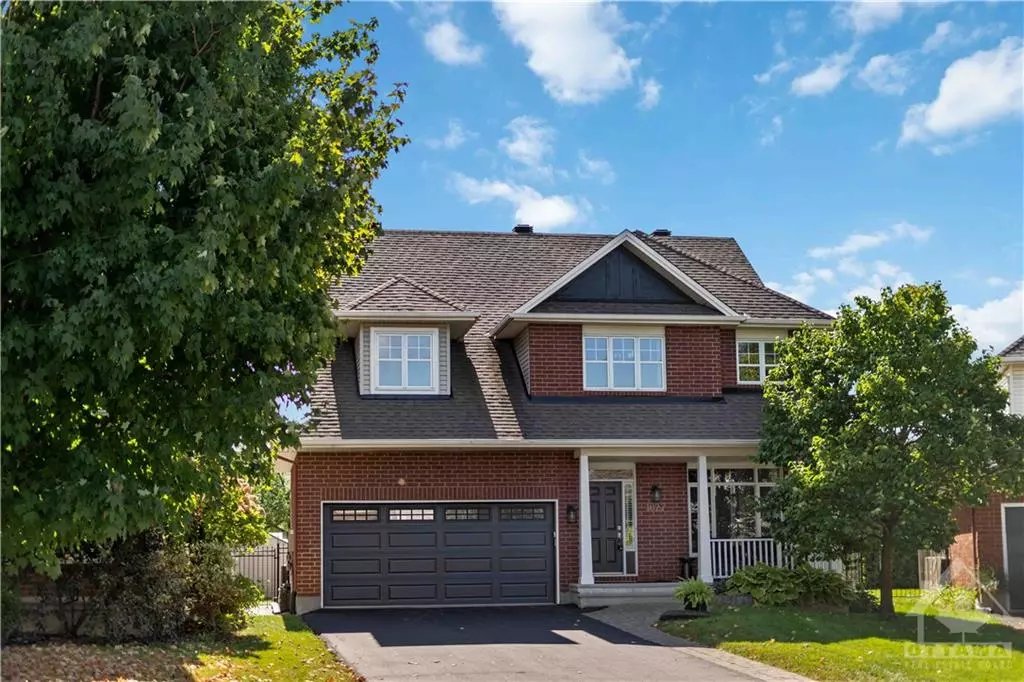 Ottawa, ON K1V 1T5,1027 RED SPRUCE ST