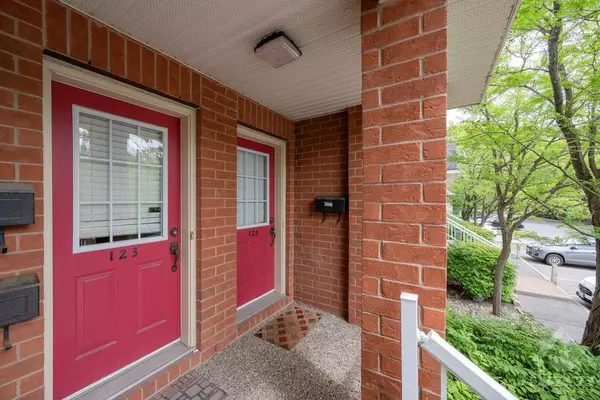 Ottawa, ON K1J 1K5,125 GATESTONE Private