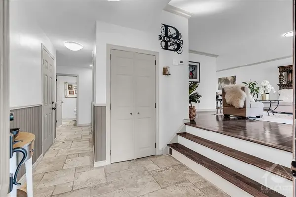 609 COUNTY 44 RD, Kemptville, ON K0G 1J0