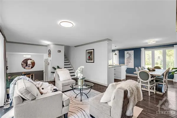 609 COUNTY 44 RD, Kemptville, ON K0G 1J0
