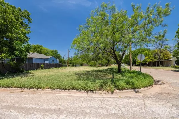 3102 S 5th Street, Abilene, TX 79605