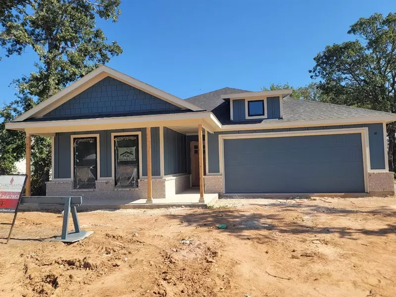 400 Peace Lily Way, Tolar, TX 76476