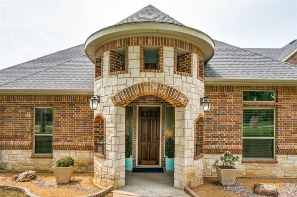 Cedar Hill, TX 75104,1541 Cypress Bend Drive