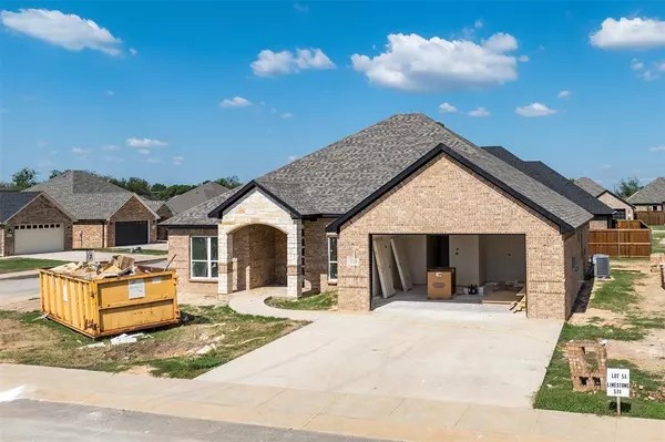 514 Limestone Circle, Mabank, TX 75147