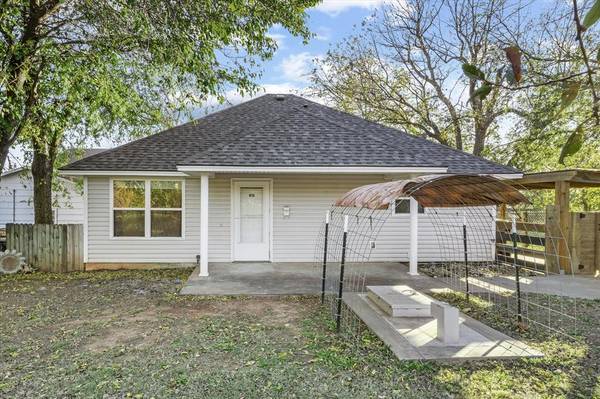 418 W Adams Street, Purcell, OK 73080