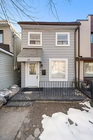 39 Rhodes AVE, Toronto E01, ON M4L 2Z8