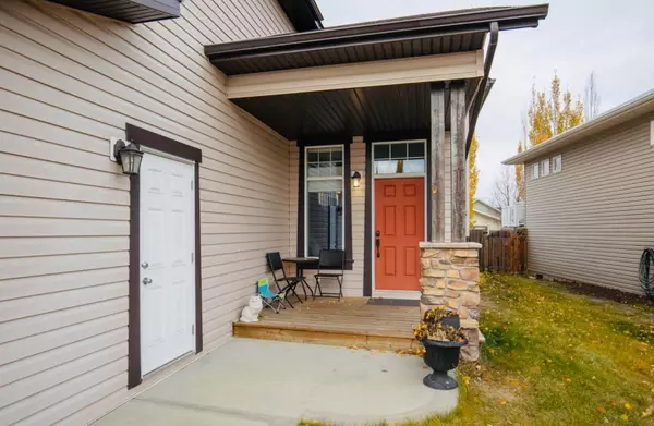 Red Deer, AB T4R 0G8,103 Vanson Close SE