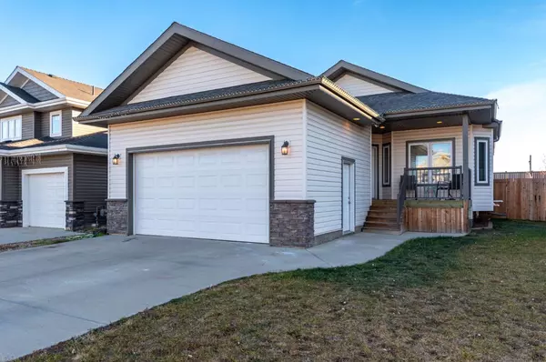 3711 41 AVE, Lloydminster, SK S9V 2J3