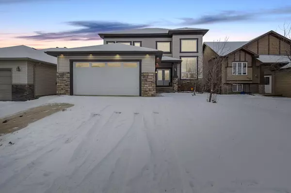 276 Sandpiper RD, Fort Mcmurray, AB T9K 0K9