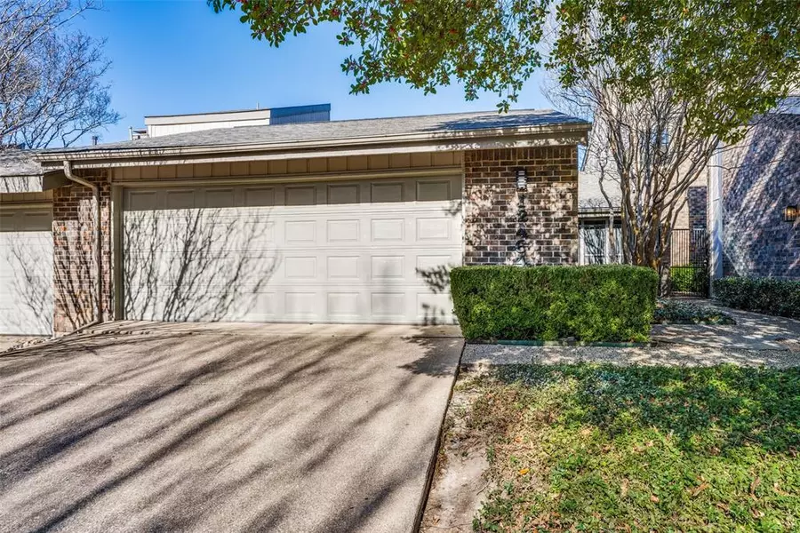 12464 Montego Plaza, Dallas, TX 75230